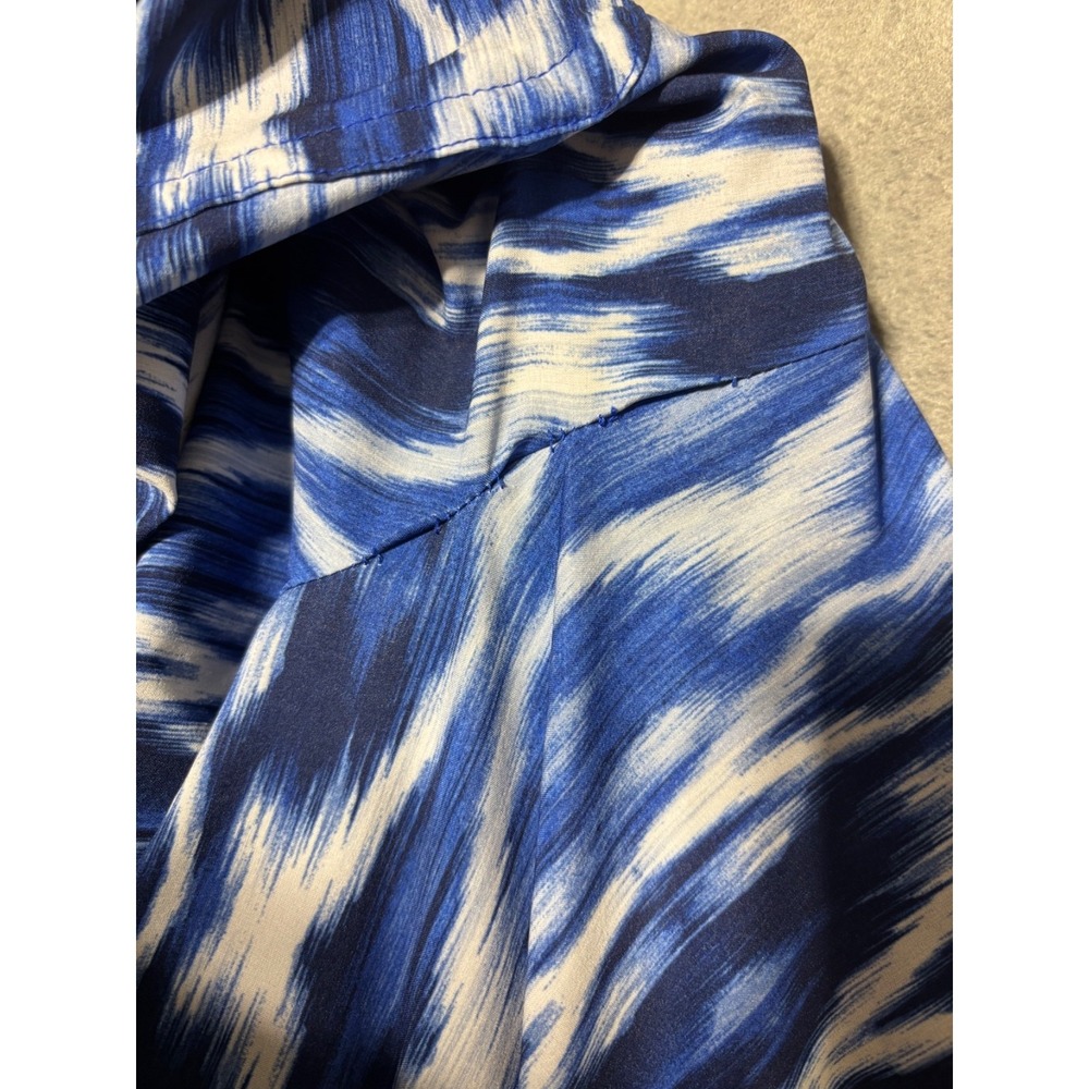 Chicos Zenergy Womens Size 2 (US L) Blue White Ikat Cargo Pants 570232199 Wear - Picture 9 of 14